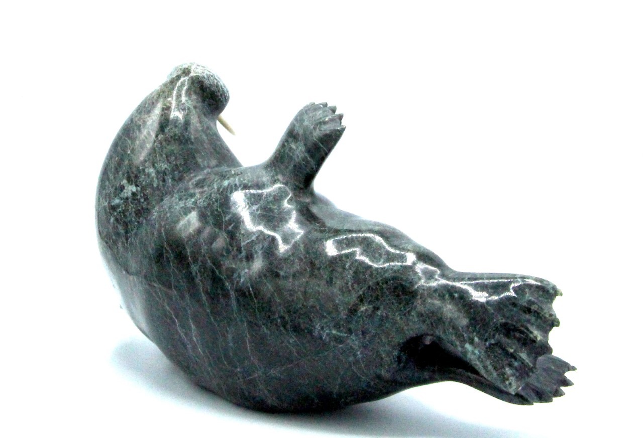 walrus inuit sculpture serpentine