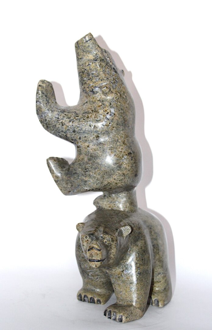 bear composition inuit sculpture in serpentine