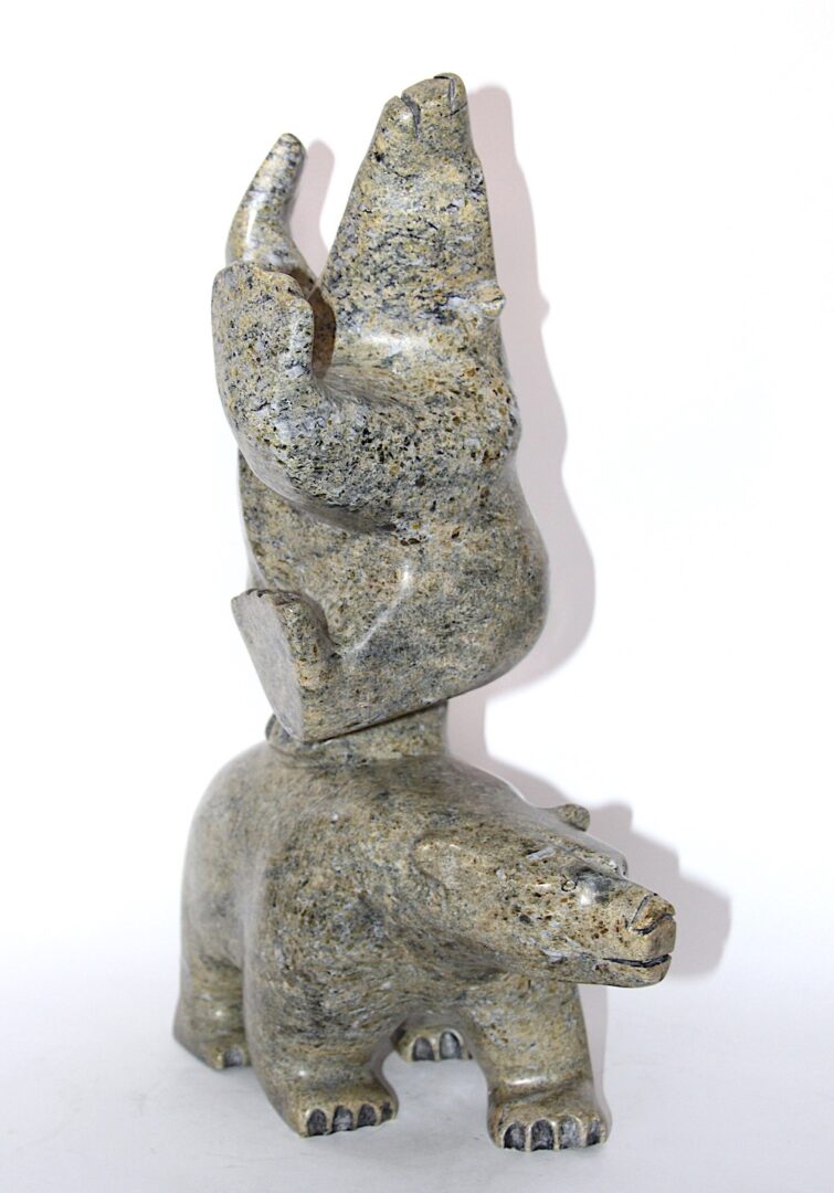 bear composition inuit sculpture in serpentine